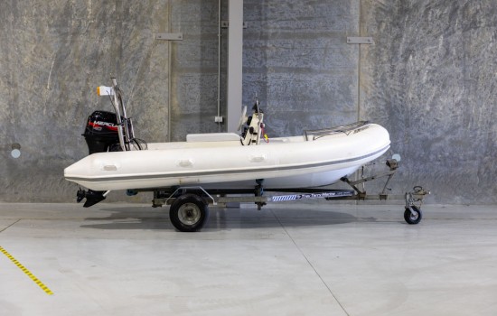 1996 Aqua Pro 1401 | Haines Hunter HQ