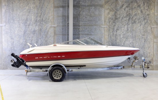 1996 Bayliner 1850SS | Haines Hunter HQ