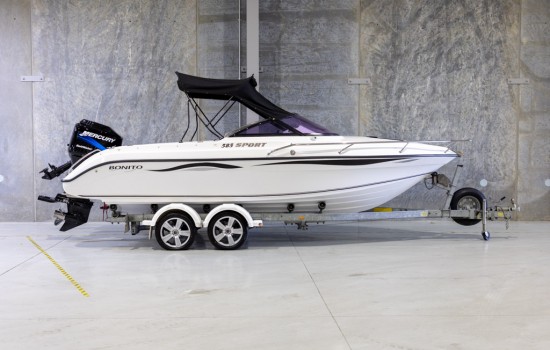 2005 Bonito 585 Sport | Haines Hunter HQ