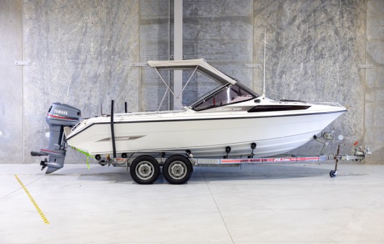 1990 Buccaneer 605 | Haines Hunter HQ