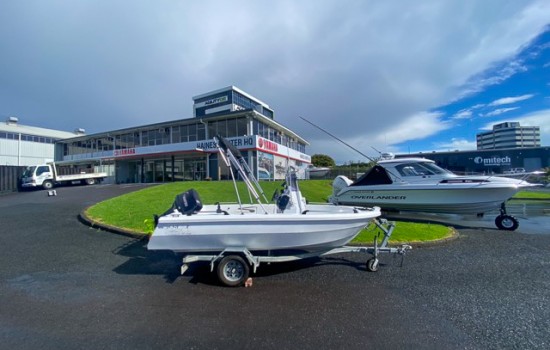 2016 Smartwave SW4200 E-Fish | Haines Hunter HQ