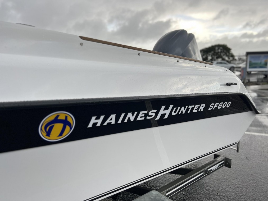  | Haines Hunter HQ