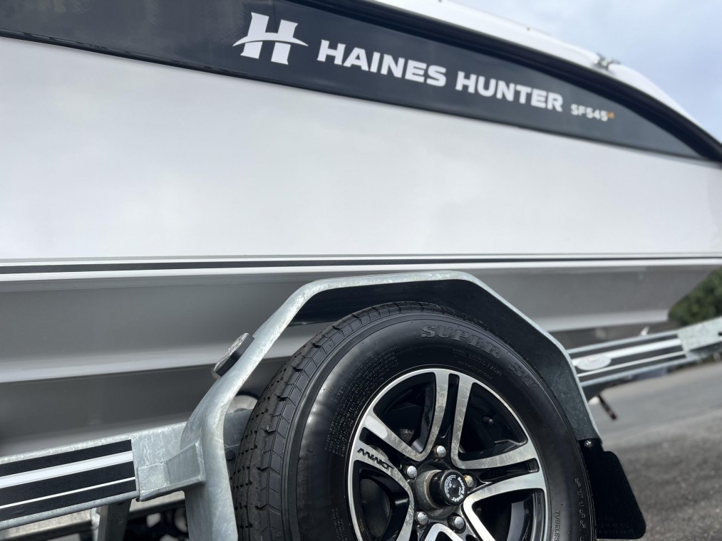  | Haines Hunter HQ