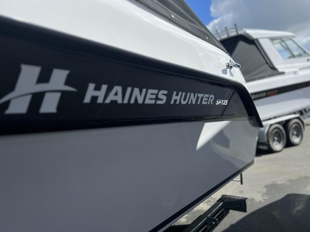  | Haines Hunter HQ