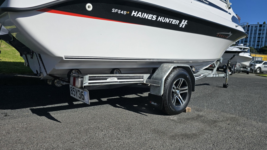  | Haines Hunter HQ