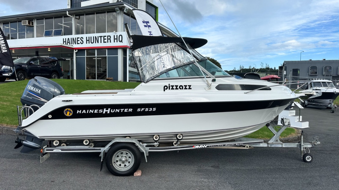  | Haines Hunter HQ