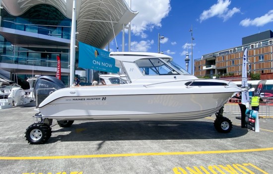 Haines Hunter Overlander Sedan OS725 | Haines Hunter HQ