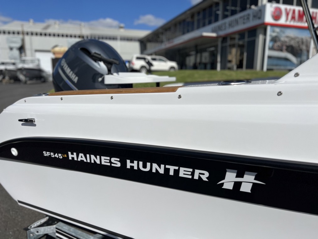  | Haines Hunter HQ